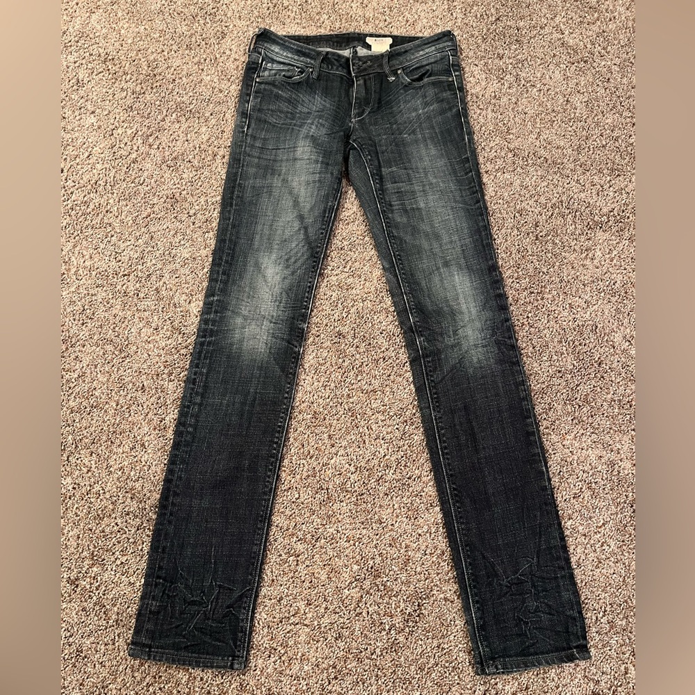 H&M low rise slim leg women’s jeans size 25